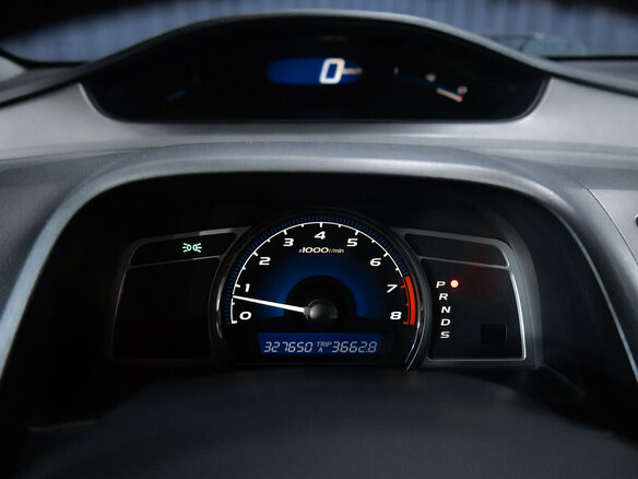 2006 Honda Civic VIII, красный - вид 14