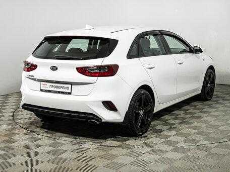 2018 Kia Ceed III, белый, 1599700 рублей, вид 5
