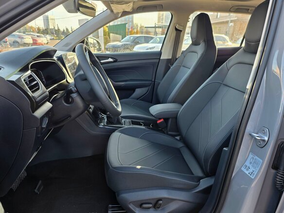 2026 Volkswagen Tharu XR, серый, 3190000 рублей - вид 16