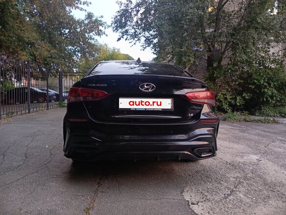 2017 Hyundai Solaris II, чёрный, 1250000 рублей - вид 4
