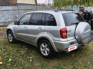 2004 Toyota RAV4 II (XA20) Рестайлинг, серебристый, 777000 рублей, вид 4