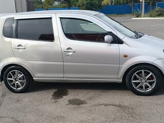 2002 Daihatsu YRV I Рестайлинг, серебристый, 315000 рублей, вид 3
