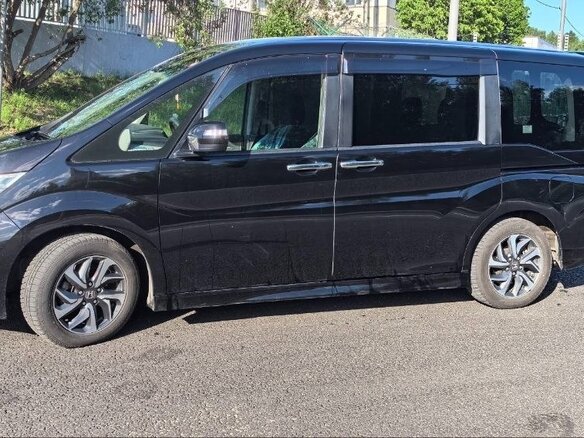 2016 Honda Stepwgn Spada V, чёрный, 1690000 рублей - вид 4
