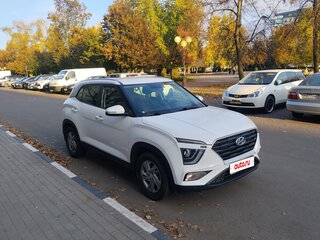 2022 Hyundai Creta II, белый, 2450000 рублей, вид 3