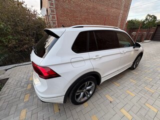 2019 Volkswagen Tiguan II, белый, 2800000 рублей, вид 2