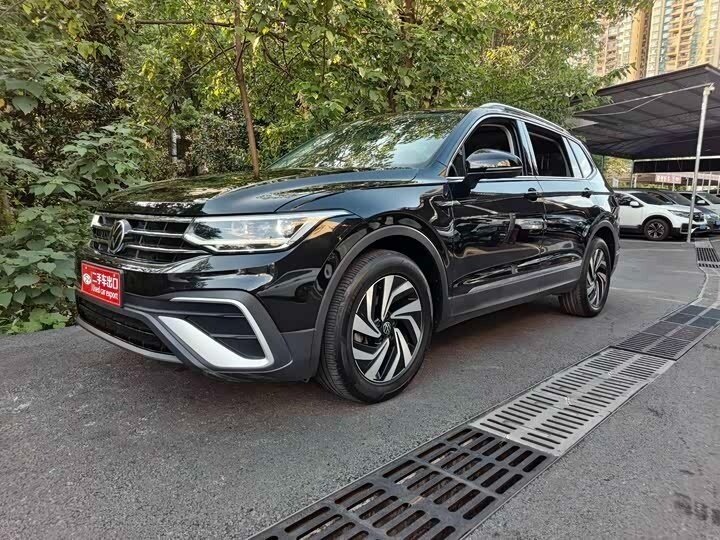 Открыть фотографии: Volkswagen Tiguan II Рестайлинг