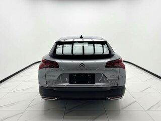 2026 Citroen C5 X, серый, 1880017 рублей, вид 4