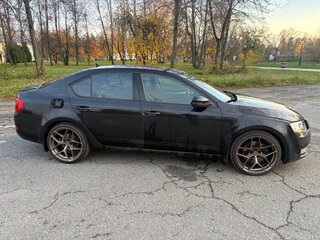 2013 Skoda Octavia III (A7), чёрный, 1350000 рублей, вид 4
