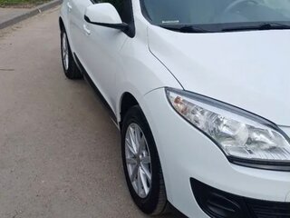 2012 Renault Megane III, белый, 649000 рублей, вид 1