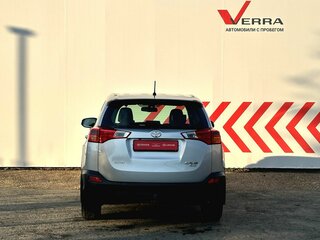 2013 Toyota RAV4 IV (XA40), серебристый, 1970000 рублей, вид 5