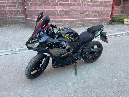 2019 Kawasaki Ninja 400, чёрный, 470000 рублей, вид 4