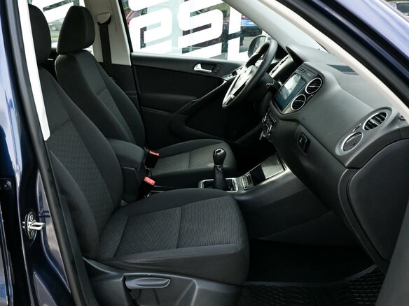 2012 Volkswagen Tiguan I Рестайлинг, синий, 799000 рублей - вид 7