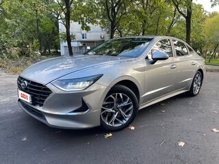 2021 Hyundai Sonata VIII (DN8), серебристый, 1725000 рублей, вид 1