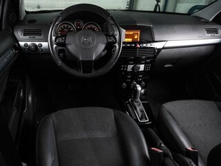 2011 Opel Astra H Рестайлинг, серебристый, 569000 рублей, вид 5