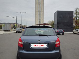 2013 Skoda Fabia II Рестайлинг, серый, 670000 рублей, вид 5