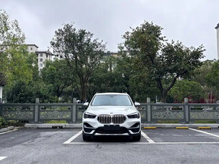 2021 BMW X1 Long 20Li sDrive II (F48) Рестайлинг, белый, 2000000 рублей, вид 2