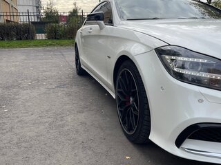 2011 Mercedes-Benz CLS 350 II (C218), белый, 2500000 рублей, вид 3