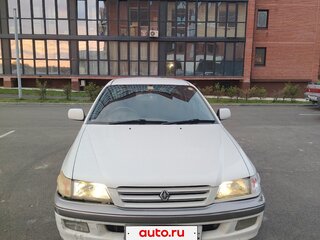 1997 Toyota Corona IX (T190), белый, 420000 рублей, вид 2