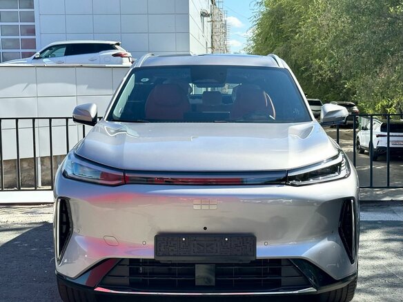 2026 Geely Galaxy M7, серый - вид 1
