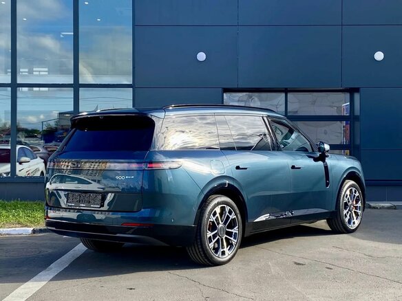 2025 Lynk & Co 900, синий, 8190000 рублей - вид 8