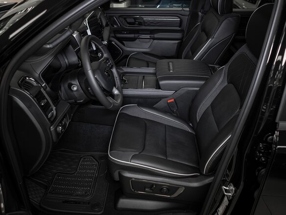 2026 Ram 1500 Crew Cab V Рестайлинг, чёрный, 9650000 рублей - вид 9
