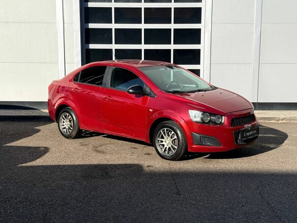 2012 Chevrolet Aveo II, красный, 485000 рублей - вид 6