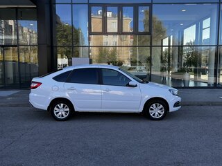 2023 Lada (ВАЗ) Granta I Рестайлинг, белый, 820000 рублей, вид 4
