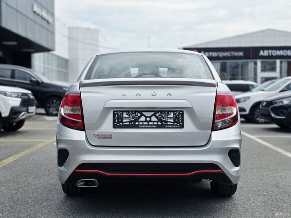 2026 Lada (ВАЗ) Granta Sport I Рестайлинг, серебристый, 1541000 рублей - вид 10