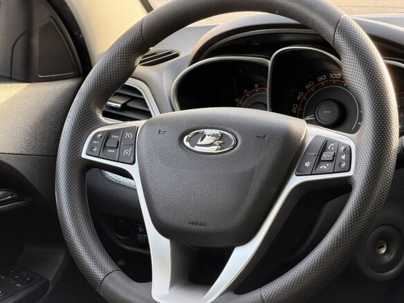 2018 Lada (ВАЗ) Vesta SW Cross I, белый, 955000 рублей - вид 20