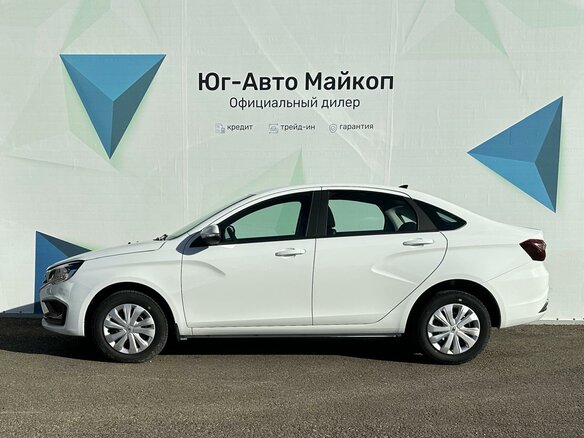 2026 Lada (ВАЗ) Vesta I Рестайлинг (NG), белый, 1735000 рублей - вид 2