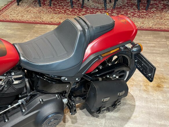 2021 Harley-Davidson Fat Bob, красный, 2100000 рублей - вид 6