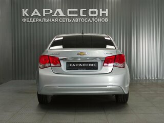 2013 Chevrolet Cruze I Рестайлинг, серебристый, 725000 рублей, вид 4
