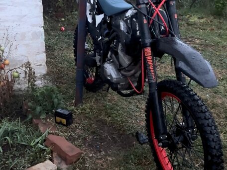 2020 Motoland XT250, чёрный, 85000 рублей, вид 2
