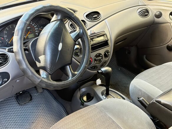 1999 Ford Focus I (North America), серебристый, 210000 рублей - вид 4
