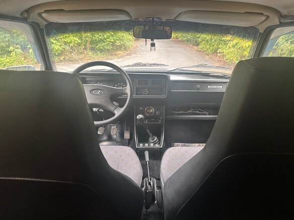 2004 Lada (ВАЗ) 2107, серый, 156500 рублей - вид 5