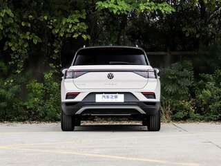 2026 Volkswagen T-Roc I (China Market) Рестайлинг, белый, 2400003 рублей, вид 3