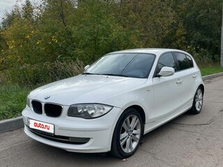 2011 BMW 1 серии 116i I (E81/E82/E87/E88) Рестайлинг, белый, 730000 рублей, вид 1