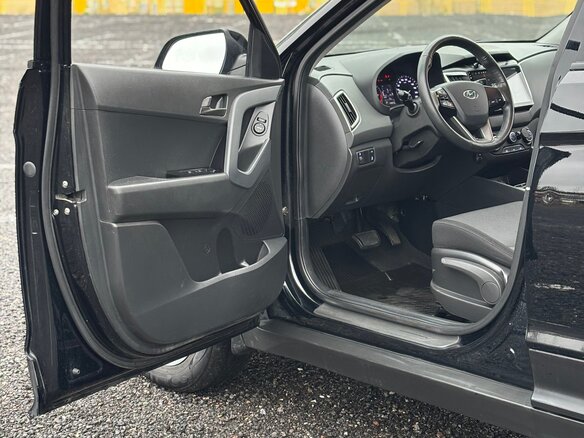 2021 Hyundai Creta I Рестайлинг, чёрный, 1650000 рублей - вид 10