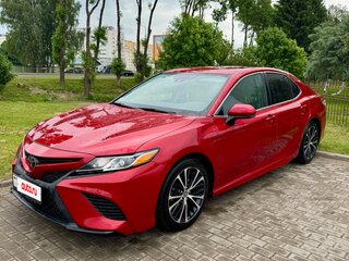 2020 Toyota Camry US Market VIII (XV70), красный, 1850000 рублей, вид 1