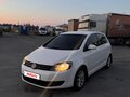 2012 Volkswagen Golf Plus II, белый, 585000 рублей