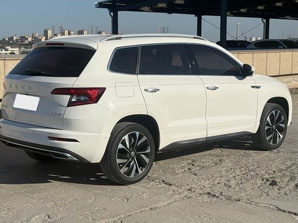 2022 Skoda Karoq DSG7 I, белый, 2400000 рублей - вид 5