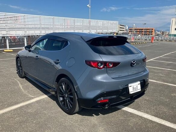 2022 Mazda 3 IV (BP), серый, 1380000 рублей - вид 7