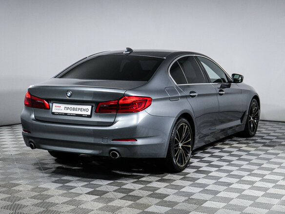 2018 BMW 5 серии 520i VII (G30/G31/G38), серый, 2899000 рублей - вид 4
