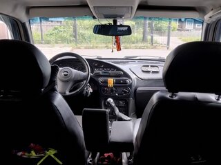 2009 Chevrolet Niva I Рестайлинг, чёрный, 340000 рублей, вид 5
