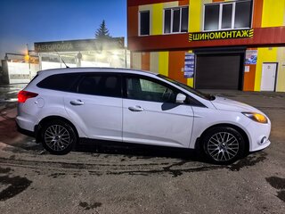 2013 Ford Focus III, белый, 820000 рублей, вид 2