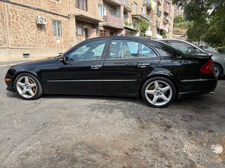 2008 Mercedes-Benz E-Класс 350 III (W211, S211) Рестайлинг, чёрный, 1200000 рублей, вид 5