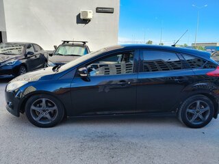 2011 Ford Focus III, чёрный, 555000 рублей, вид 4