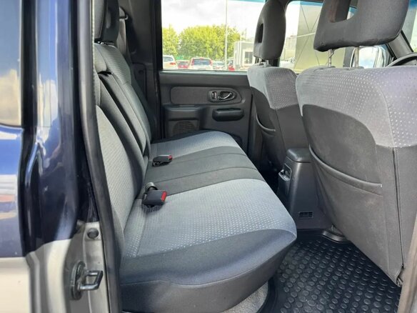 2004 Mitsubishi L200 III, синий, 830000 рублей - вид 18