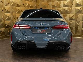 2026 BMW M5 VII (G90), серый, 25990000 рублей, вид 4