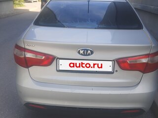 2014 Kia Rio III, серебристый, 450000 рублей, вид 3